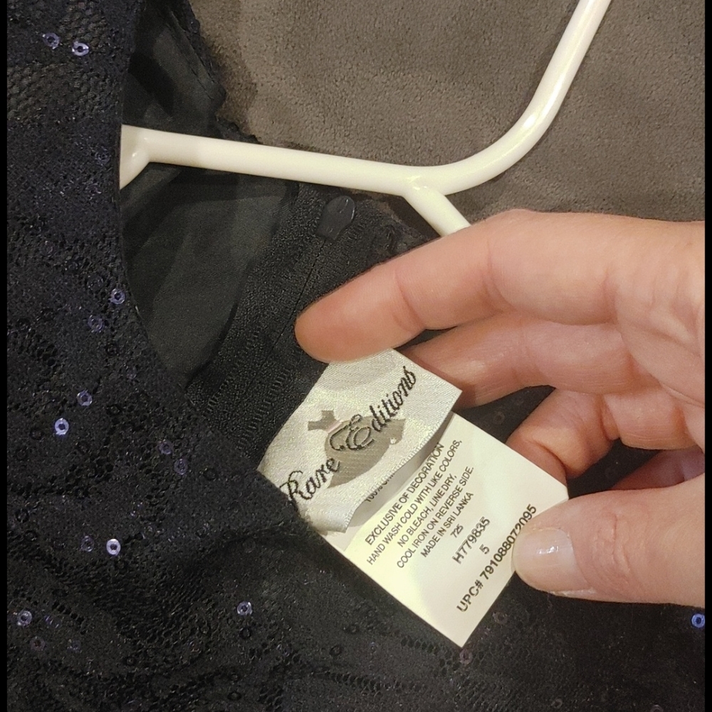 Fancy navy blue girls dress - Picture 4 of 4